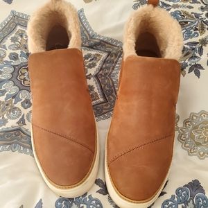 TOMS Paxton booties-Size 9 1/2. New in box!